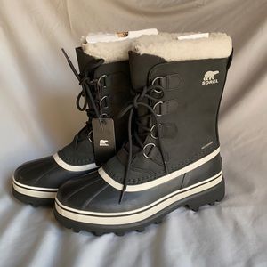 SOREL Women’s Caribou Boot Size 10
